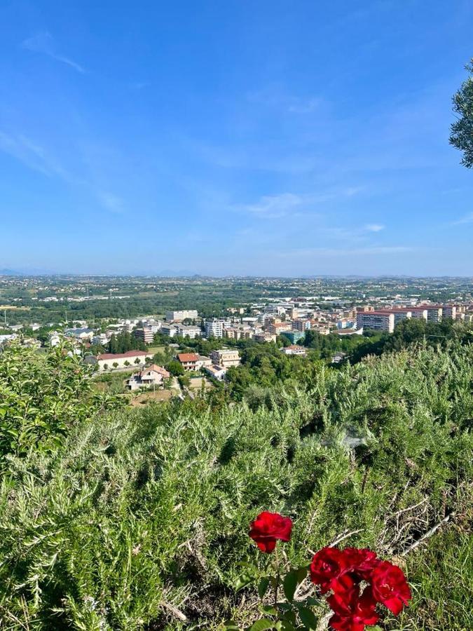 Apartamento Mirabel Chieti Exterior foto